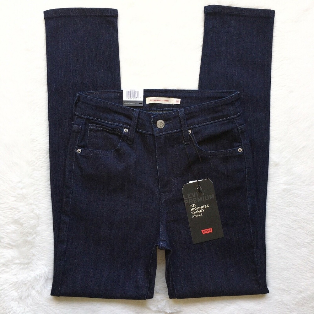 Levis 721 High Rise Skinny Dark Wash Sculpt Jeans